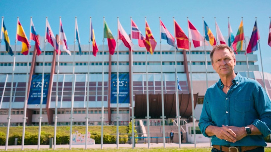 TAR_3710_SG_28b-Amazing-Race-38