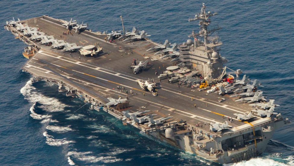 &ldquo;布什&rdquo;号还在途中时，美国总统特朗普已在周日宣布，开始对霍尔木兹海峡实施封锁。