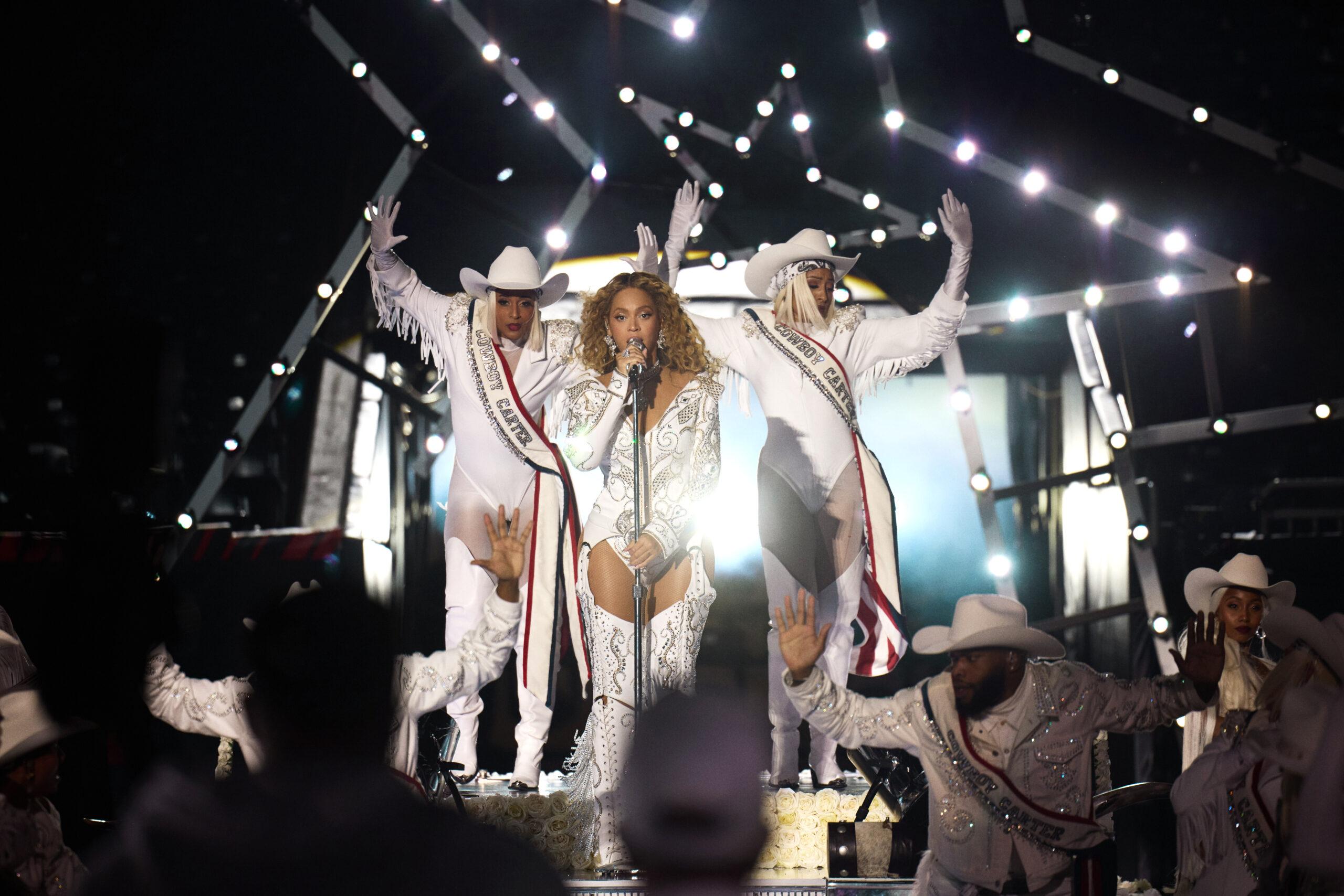 Beyoncé during NFL halftime show.
