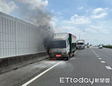 快訊／國一288公里北上驚見大貨車引擎竄火　南消滅火無人傷亡