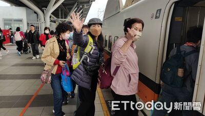 丹娜絲颱風後重拾生活！　高鐵台南站暖陪長者踏出家門第一步