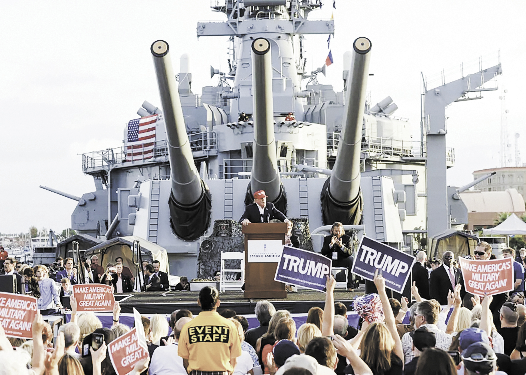 特朗普曾在&ldquo;衣阿华&rdquo;号战列舰上举行竞选演讲。