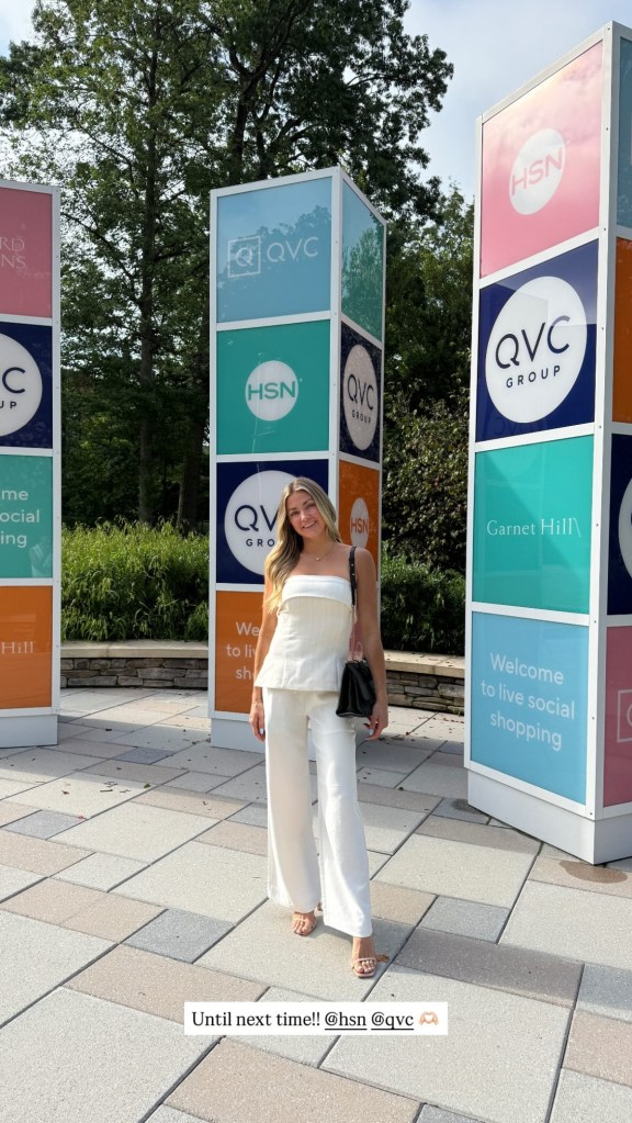 Lindsay Arnold Wears White Pantsuit on Live TV 15 Minutes After Starting Her Period