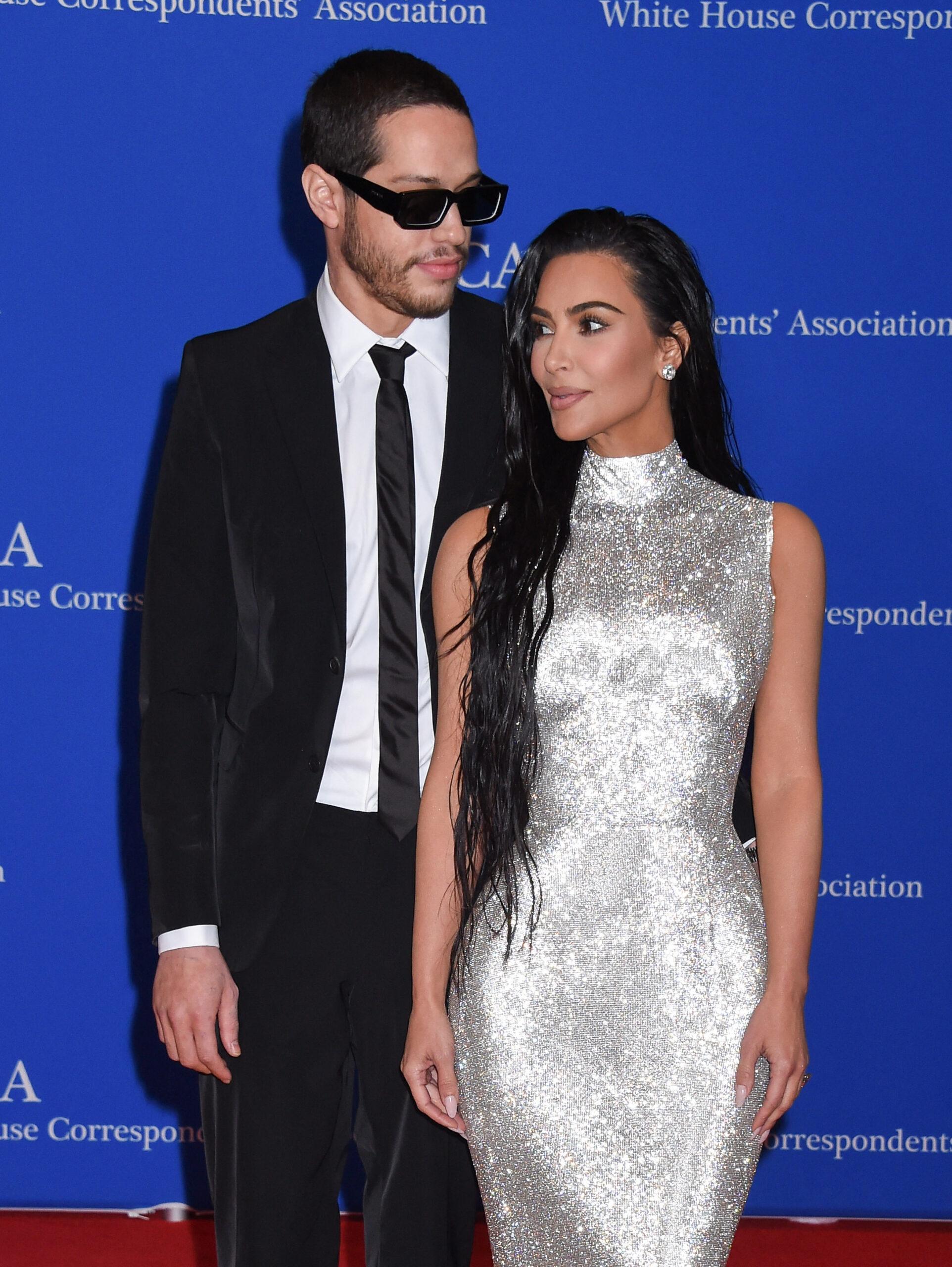Drew Barrymore arriving to the 2022 White House Correspondents' dinner held at the Washington Hilton Hotel on April 30, 2022 in Washington, D.C. &copy; Tammie Arroyo / AFF-USA.com. 30 Apr 2022 Pictured: Pete Davidson and Kim Kardashian. Photo credit: Tammie Arroyo / AFF-USA.com / MEGA TheMegaAgency.com +1 888 505 6342 (Mega Agency TagID: MEGA852841_013.jpg) [Photo via Mega Agency]