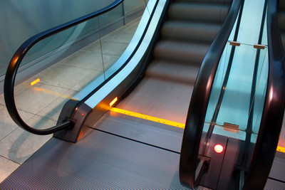 趕車要求「禮讓手扶梯左側」　台北男1動作被判拘役30日