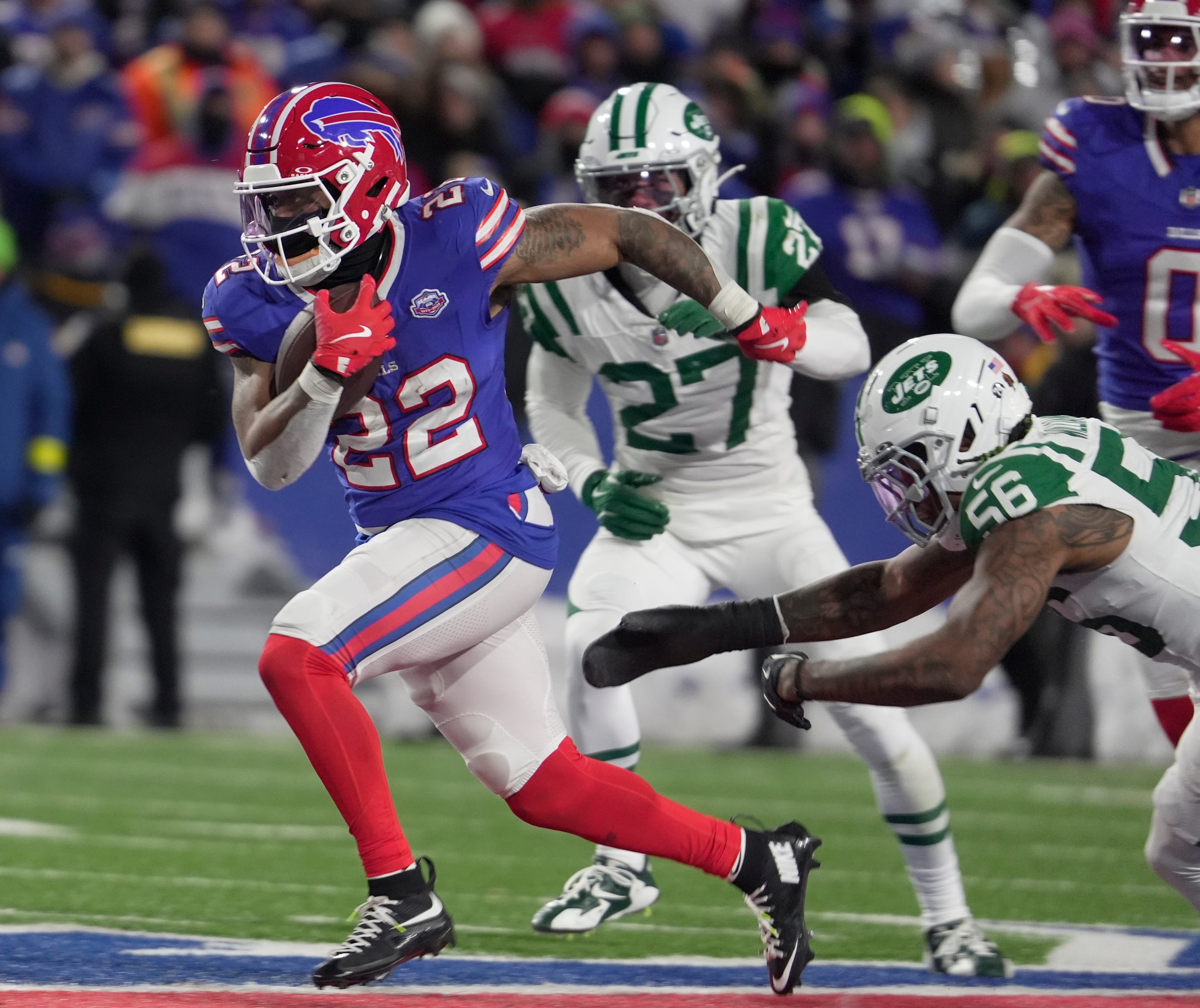 Buffalo Bills running back Ray Davis runs for several yards against the Jets at Highmark Stadium in Orchard Park on Jan. 4, 2026.