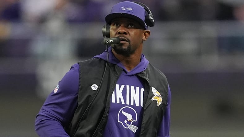 Minnesota Vikings defensive coordinator Brian Flores in 2025