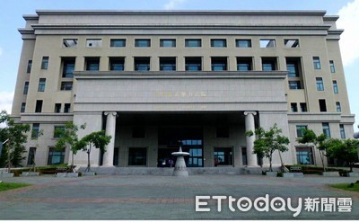 三角戀談判破裂！嘉義男開車把情敵撞重傷　遭判7年賠136萬