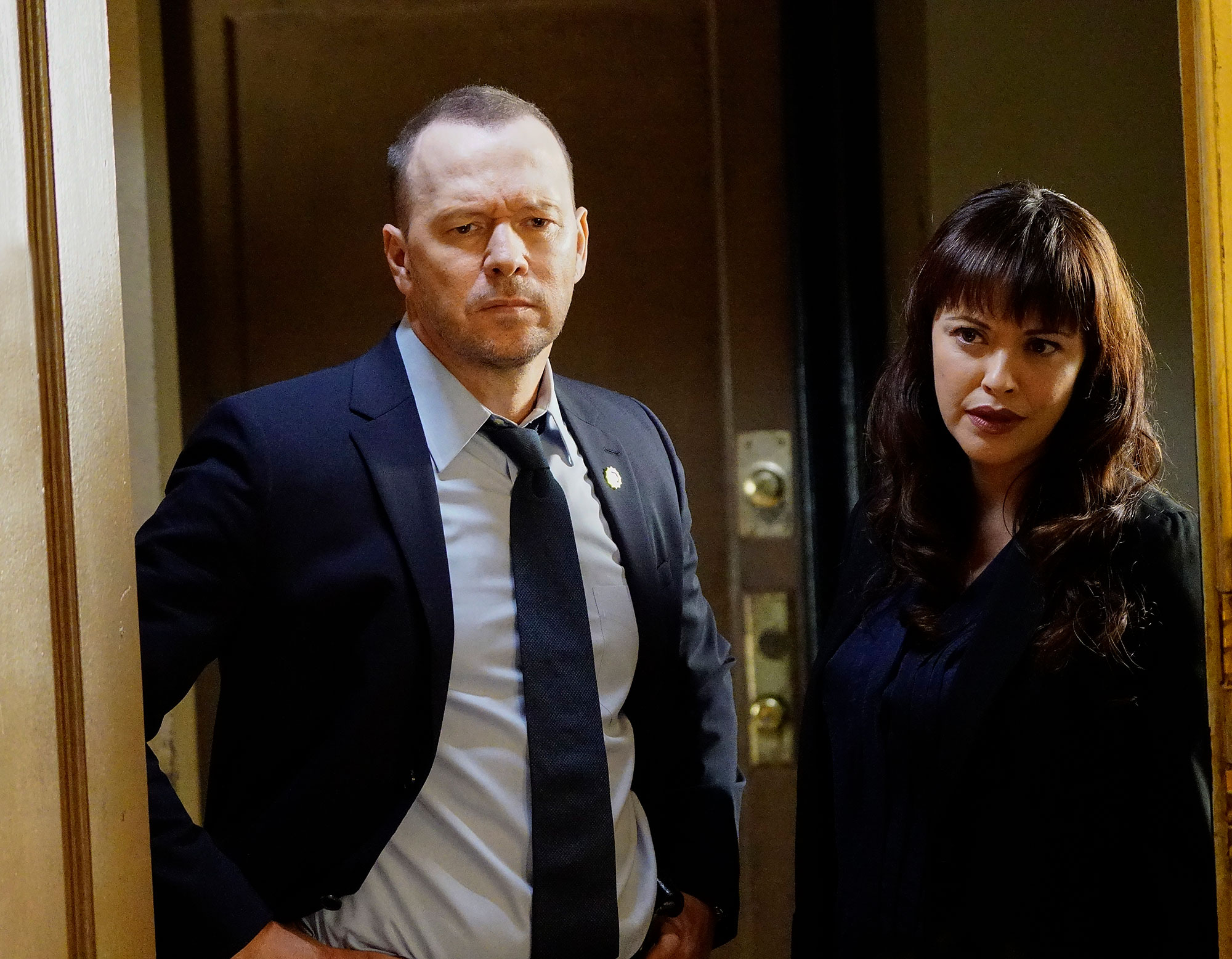Donnie Wahlberg Marisa Ramirez BLUE BLOODS