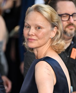 GettyImages-2227489800 Why Doesn't Pamela Anderson Wear Makeup Quotes About Her Natural Look