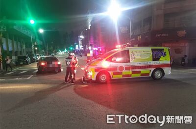 路口不禮讓直撞救護車「害車頭受損」　高雄36歲駕駛慘了