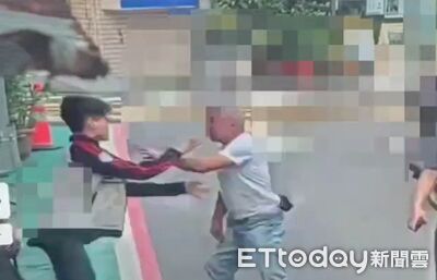 吃麵爆衝突！他嗆「看X小」再拿手機蒐證　北市2男當街開打