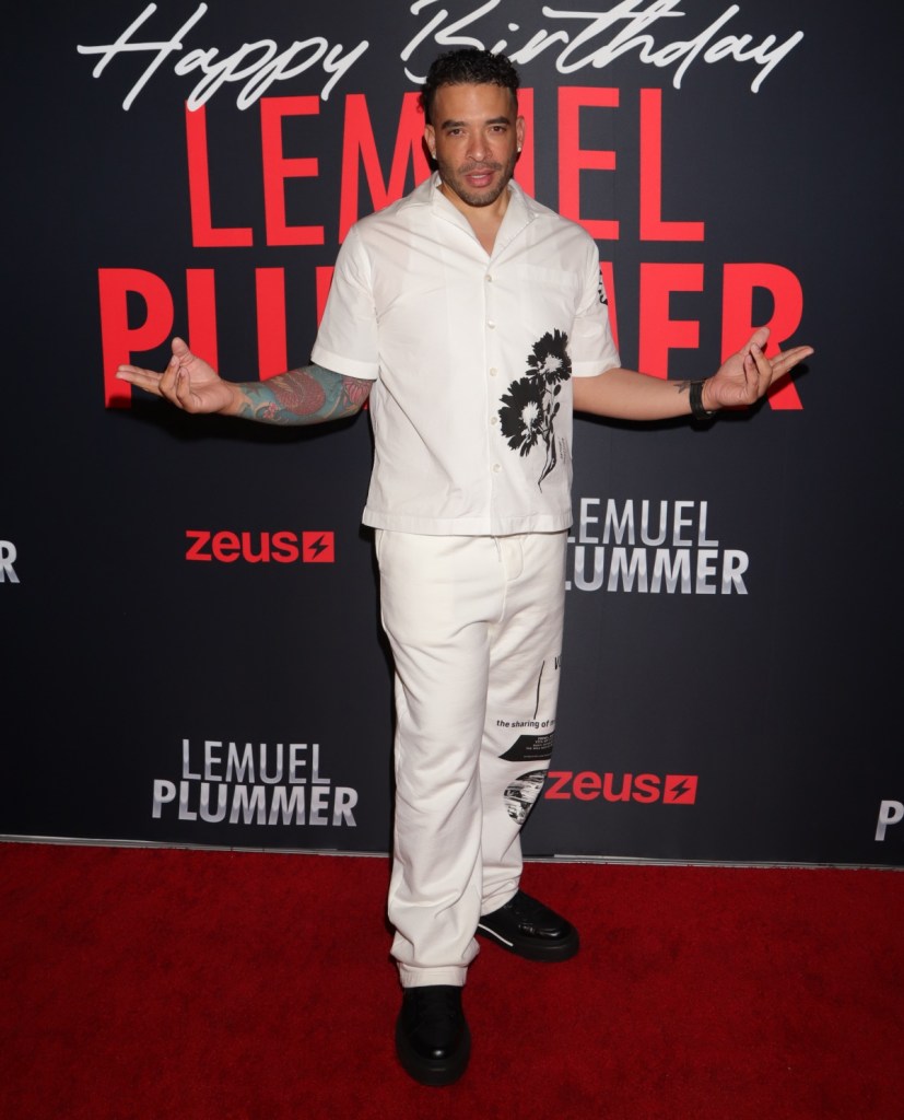 Who is Jason Lee Meet the Podcaster Who May Have Welcomed a Baby With Tiffany Haddish