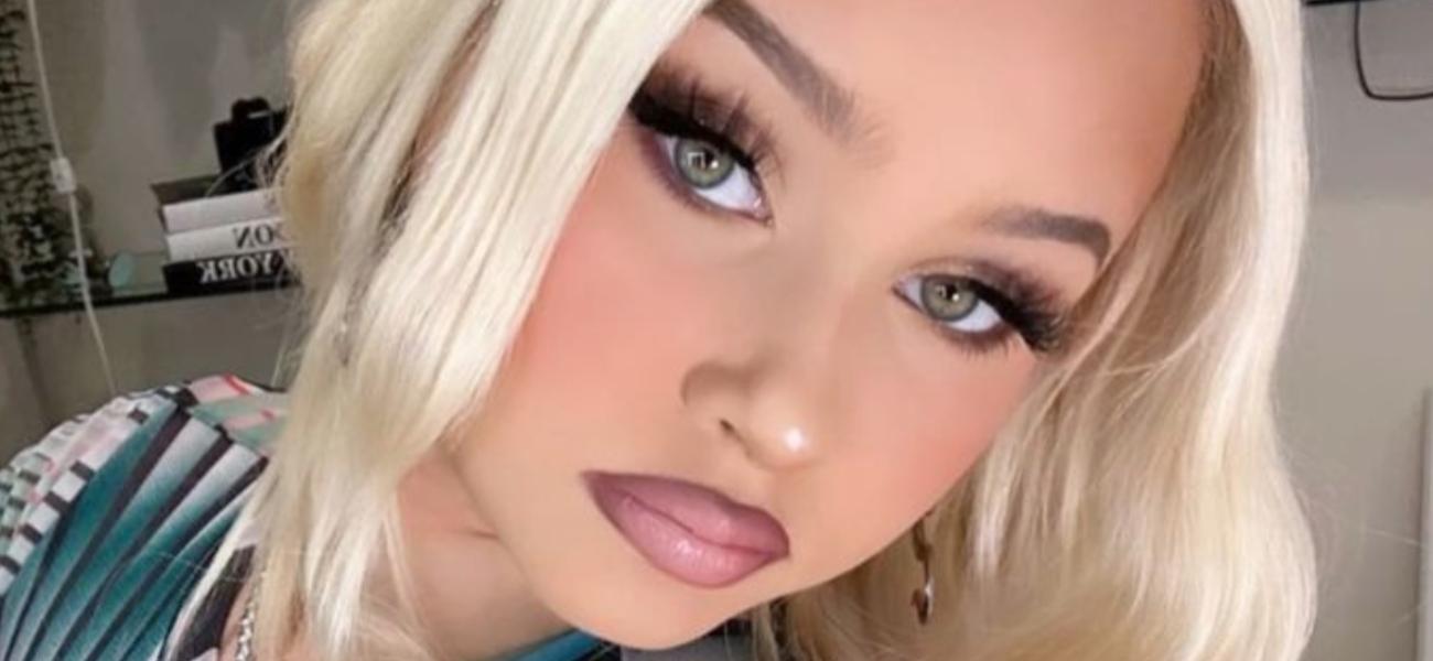 Alabama Barker close up