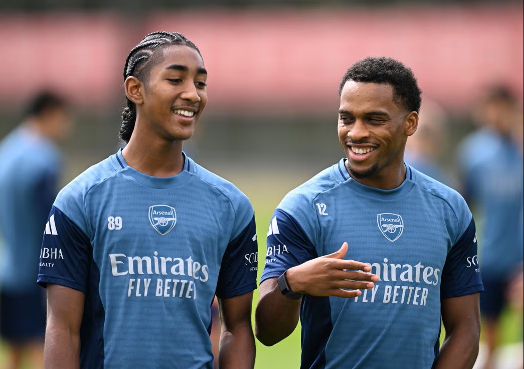 Arsenal youth duo in training could provide first-team hint for Wolves