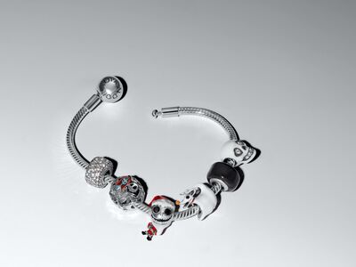 萬聖節首飾不只一年戴一次　Pandora聯名迪士尼俏皮款超好搭